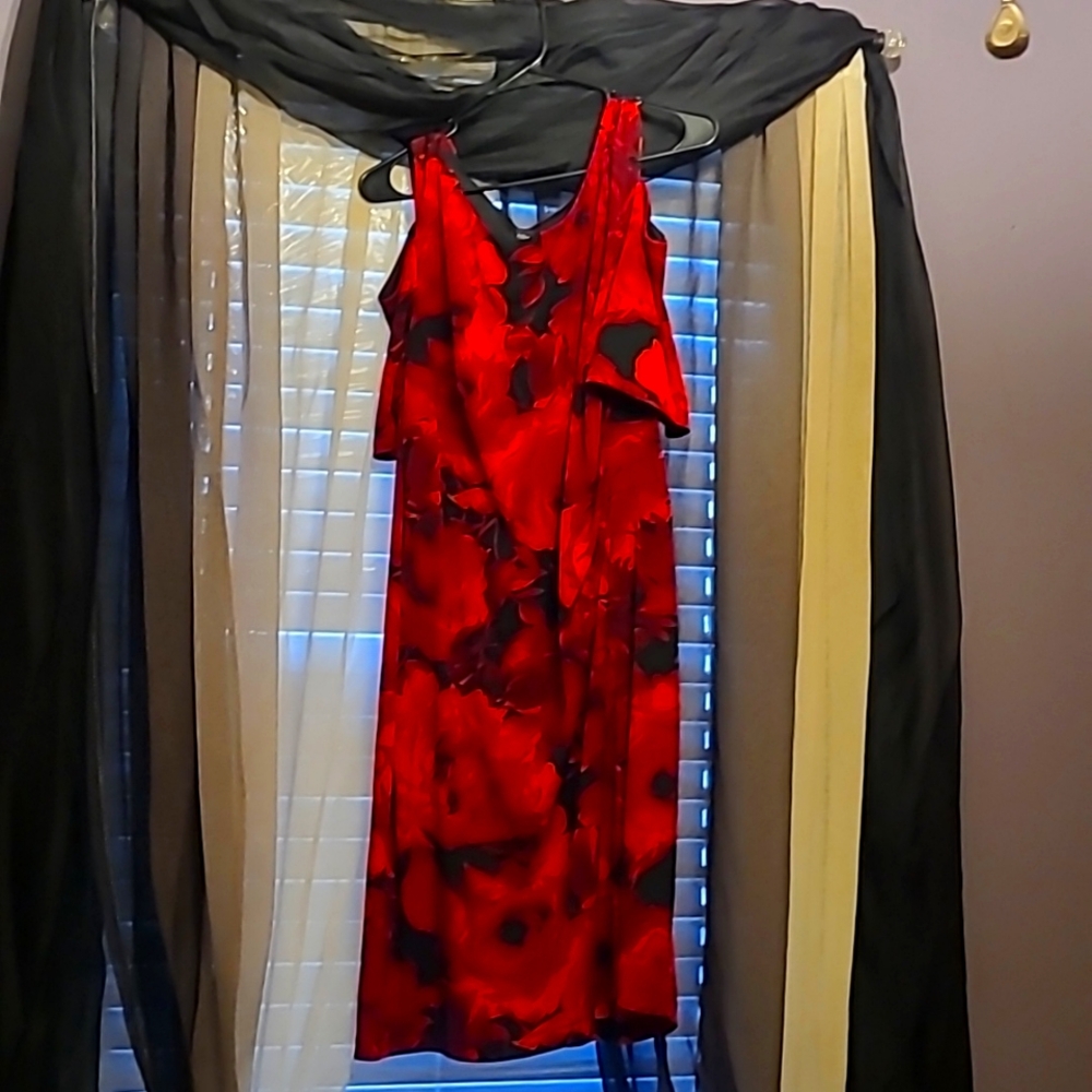 connected apparel Red Floral Ruffle-Trim Midi Dress